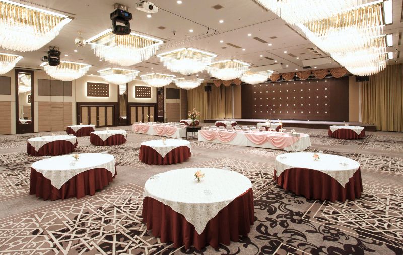周年記念パーティー｜宴会プラン｜会議・宴会｜ホテルコンコルド浜松