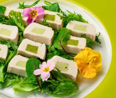 DELUXE ディナーバイキング（5/2～6/28 11日間限定開催）