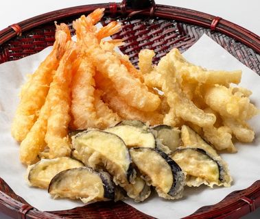 新緑のピクニックガーデンランチバイキング（5/2～7/2）